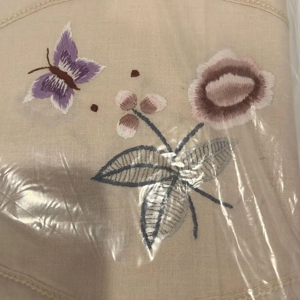 Vintage Estate Quilts King Dust Ruffle NWT Embroidered